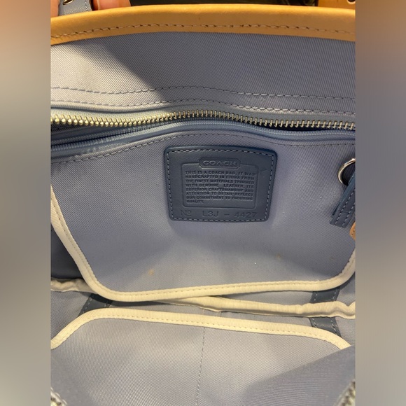 Coach mini tote - Picture 7 of 11